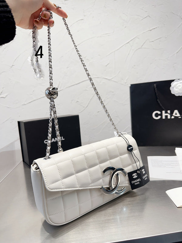 Women Designer Bags - Chanel Bags - 7231