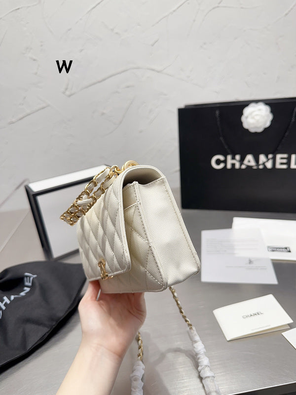 Women Designer Bags - Chanel Bags - 7133