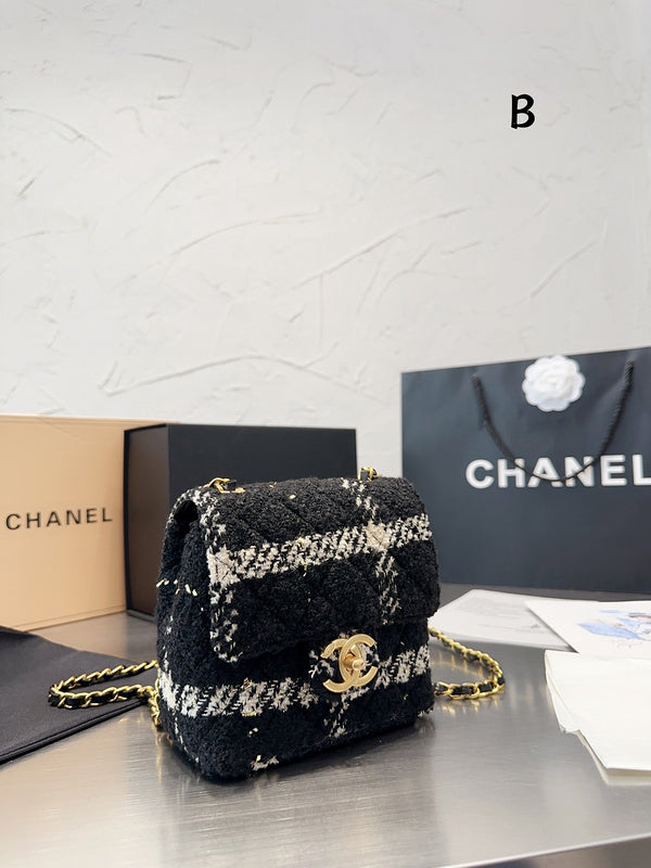 Women Designer Bags - Chanel Bags - 7136