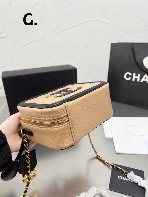 Women Designer Bags - Chanel Bags - 7015