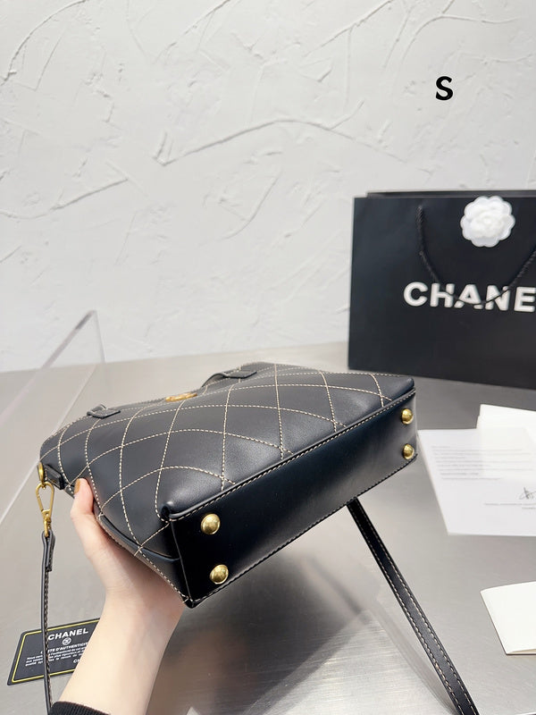 Women Designer Bags - Chanel Bags - 7273