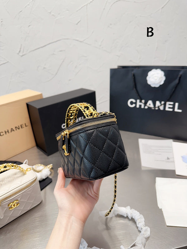 Women Designer Bags - Chanel Bags - 7069