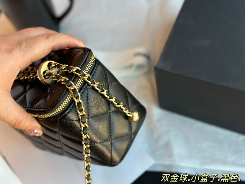 Women Designer Bags - Chanel Bags - 7188